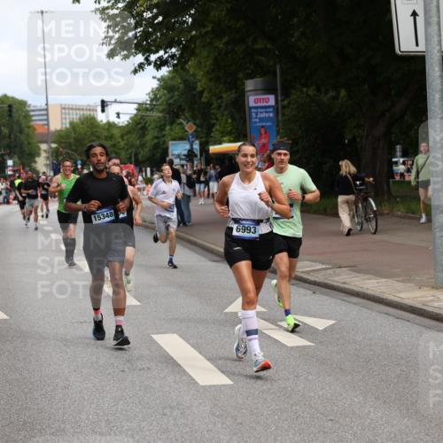 29.06.2025 - hella hamburg halbmarathon Yannick Fuchs http://msf.ph/oto/8190355 29.06.2025 10:31:05 20KM 2121, 2399, 2774, 3809, 6829, 6915, 6990, 6993, 10404, 10852, 11304, 11620, 12051, 12168, 12916, 13991, 14075, 14601, 14622, 15115, 15348, 15621, 16158, 17078, 17217, 18156, 18600 meine-sportfotos.de