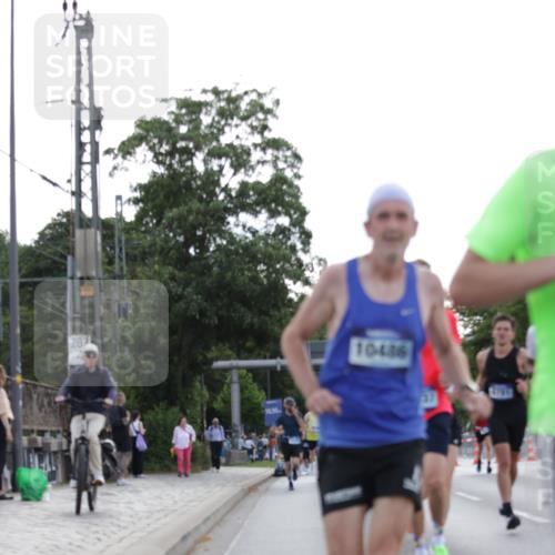 29.06.2025 - hella hamburg halbmarathon Jannik Wohlers http://msf.ph/oto/8190447 29.06.2025 09:44:43 Lombardsbrücke 1827, 2746, 3201, 5269, 6619, 6781, 10486, 10848, 11169, 12049, 12595, 12900, 13838, 14140, 14164, 14289, 15883, 16157, 16508, 16713, 16818, 17428, 17488, 18737, 18837, 18871, 18874, 19142 meine-sportfotos.de