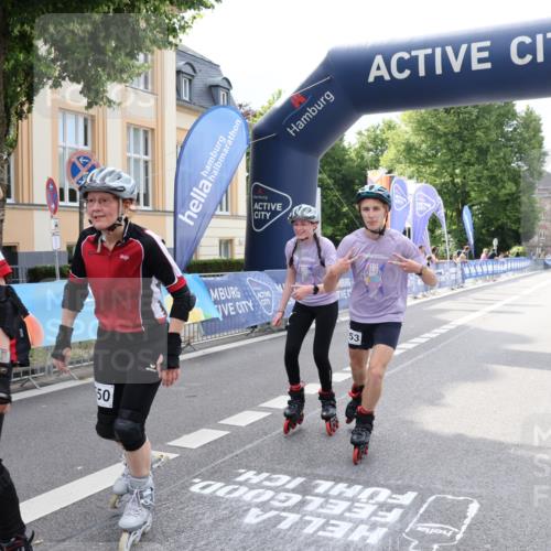 29.06.2025 - hella hamburg halbmarathon Strokosch-Dieckow http://msf.ph/oto/8190461 29.06.2025 09:30:50 Ziel 20152, 20153, 20549, 20550 meine-sportfotos.de