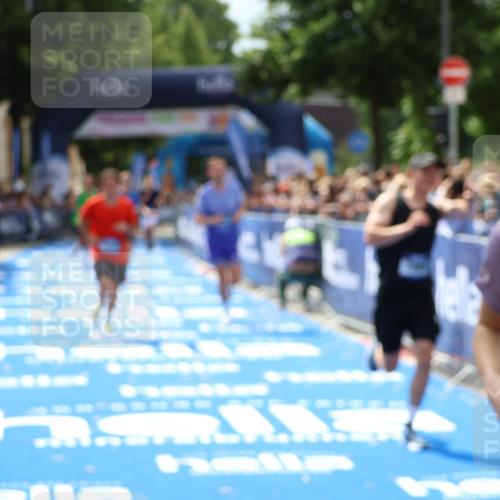 29.06.2025 - hella hamburg halbmarathon Zöllner http://msf.ph/oto/8190549 29.06.2025 10:34:17 Ziel 1080, 3005, 7884, 7901, 14784, 18906 meine-sportfotos.de