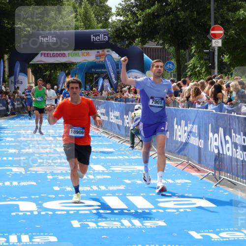 29.06.2025 - hella hamburg halbmarathon Zöllner http://msf.ph/oto/8190571 29.06.2025 10:34:19 Ziel 1080, 3005, 7884, 7901, 14784, 18906 meine-sportfotos.de