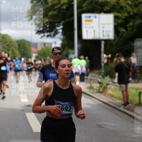 29.06.2025 - hella hamburg halbmarathon Yannick Fuchs http://msf.ph/oto/8190860 29.06.2025 10:43:56 20KM 2516, 2788, 2878, 3414, 3543, 3562, 3692, 4247, 4832, 5447, 5978, 6115, 6125, 6282, 7100, 7332, 7657, 8437, 8454, 8576, 8689, 8813, 8921, 9200, 9491, 9551, 9597, 9723, 9924, 9965, 10189, 11339, 11819, 11975, 12035, 12203, 12271, 13159, 13225, 13690, 13976, 14562, 14794, 14838, 15519, 15620, 15966, 16403, 16653, 16738, 16843, 16877, 16891, 17001, 17282, 17753, 17908, 18058, 18350, 18926, 18960, 19109 meine-sportfotos.de