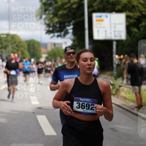 29.06.2025 - hella hamburg halbmarathon Yannick Fuchs http://msf.ph/oto/8190935 29.06.2025 10:43:56 20KM 2516, 2788, 2878, 3414, 3543, 3562, 3692, 4247, 4832, 5447, 5978, 6115, 6125, 6282, 7100, 7332, 7657, 8437, 8454, 8576, 8689, 8813, 8921, 9200, 9491, 9551, 9597, 9723, 9924, 9965, 10189, 11339, 11819, 11975, 12035, 12203, 12271, 13159, 13225, 13690, 13976, 14562, 14794, 14838, 15519, 15620, 15966, 16403, 16653, 16738, 16843, 16877, 16891, 17001, 17282, 17753, 17908, 18058, 18350, 18926, 18960, 19109 meine-sportfotos.de