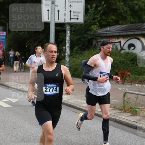 29.06.2025 - hella hamburg halbmarathon Yannick Fuchs http://msf.ph/oto/8190950 29.06.2025 10:31:08 20KM 1571, 2121, 2399, 2774, 3809, 6829, 6915, 6990, 6993, 10404, 10852, 11120, 11304, 11620, 12051, 12168, 12916, 13991, 14075, 14601, 14622, 15348, 15621, 16158, 17078, 17217, 18156, 18600 meine-sportfotos.de