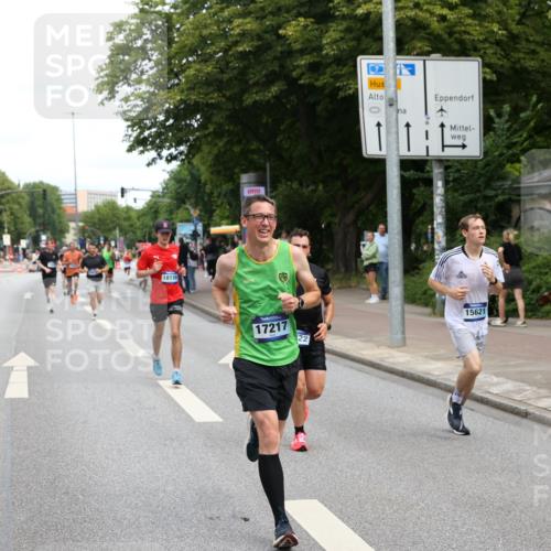 29.06.2025 - hella hamburg halbmarathon Yannick Fuchs http://msf.ph/oto/8191160 29.06.2025 10:31:09 20KM 1571, 2121, 2399, 2774, 3809, 6915, 6993, 9313, 10404, 10852, 11120, 11304, 11620, 12051, 12168, 12916, 13991, 14075, 14601, 14622, 15348, 15621, 16158, 17078, 17217, 18156, 18600 meine-sportfotos.de