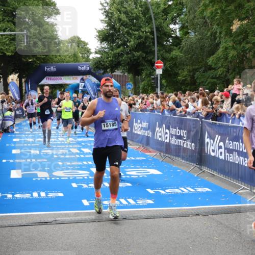 29.06.2025 - hella hamburg halbmarathon Zöllner http://msf.ph/oto/8191339 29.06.2025 10:44:51 Ziel 1941, 2098, 2970, 3004, 3098, 3785, 4270, 4915, 7056, 7167, 7325, 9720, 12161, 15185, 15233, 16834, 17251, 19207, 19210 meine-sportfotos.de