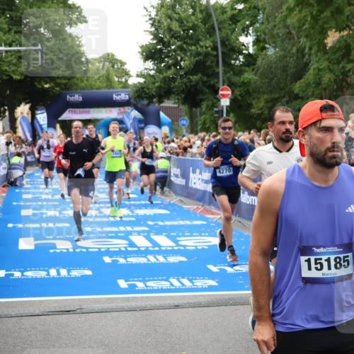 29.06.2025 - hella hamburg halbmarathon Zöllner http://msf.ph/oto/8191459 29.06.2025 10:44:52 Ziel 1941, 2098, 2970, 3004, 3098, 3785, 4270, 4915, 7056, 7167, 7325, 9720, 12161, 16834, 17251, 19207, 19210 meine-sportfotos.de