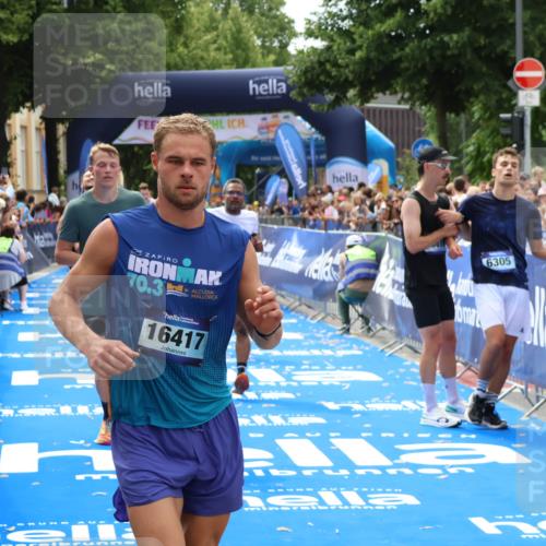 29.06.2025 - hella hamburg halbmarathon Zöllner http://msf.ph/oto/8191667 29.06.2025 10:34:31 Ziel 1644, 5550, 6305, 7534, 9686, 13618, 16417, 18099 meine-sportfotos.de