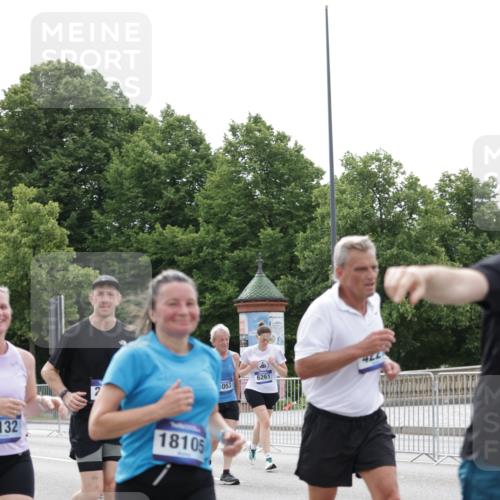 29.06.2025 - hella hamburg halbmarathon Jannik Wohlers http://msf.ph/oto/8191728 29.06.2025 10:24:15 Lombardsbrücke 1352, 1395, 2280, 2944, 3053, 3099, 3113, 3132, 3421, 4111, 4221, 5138, 5829, 5830, 6261, 6570, 10907, 11651, 11816, 11817, 12070, 12303, 13111, 13113, 13638, 14898, 15124, 15796, 15975, 17535, 18105, 19080 meine-sportfotos.de
