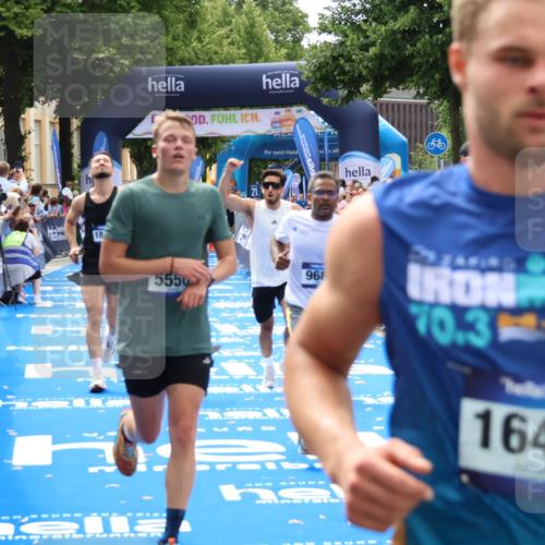 29.06.2025 - hella hamburg halbmarathon Zöllner http://msf.ph/oto/8191789 29.06.2025 10:34:32 Ziel 1644, 5550, 6305, 7534, 9686, 11230, 13618, 18099 meine-sportfotos.de