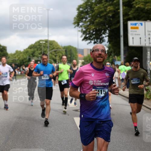 29.06.2025 - hella hamburg halbmarathon Yannick Fuchs http://msf.ph/oto/8191957 29.06.2025 10:44:01 20KM 1216, 2020, 2516, 2788, 2878, 3414, 3543, 3562, 3692, 3852, 4247, 4933, 5447, 5978, 6115, 6125, 6282, 7100, 7657, 8454, 8576, 8689, 8813, 8899, 8921, 9031, 9200, 9303, 9491, 9551, 9597, 9723, 9965, 10189, 10480, 11339, 11975, 12035, 12203, 12271, 12733, 13159, 13225, 13463, 13690, 13976, 14562, 14794, 14838, 15519, 15620, 15966, 16000, 16403, 16738, 16843, 16877, 16887, 17001, 17282, 17908, 18229, 18350, 18451, 18926, 18960 meine-sportfotos.de
