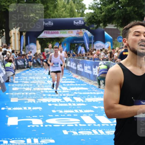 29.06.2025 - hella hamburg halbmarathon Zöllner http://msf.ph/oto/8192074 29.06.2025 10:34:35 Ziel 16148, 1644, 6305, 7534, 11230, 11661, 13618, 16148 meine-sportfotos.de