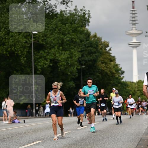 29.06.2025 - hella hamburg halbmarathon Dr. Thomas Lammeyer http://msf.ph/oto/8192429 29.06.2025 10:11:08 Kennedybrücke 1245, 4502, 5287, 5807, 6314, 6572, 6664, 9560, 10212, 10297, 10703, 11114, 11394 meine-sportfotos.de