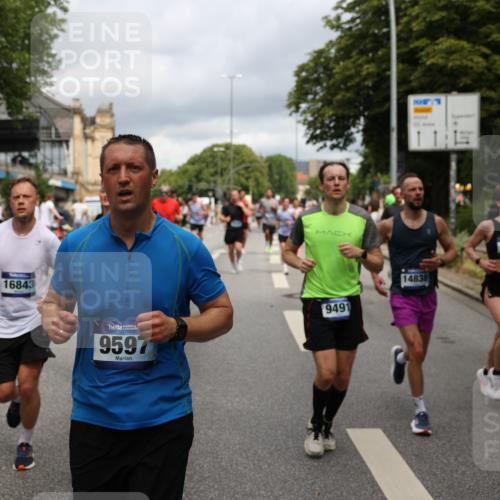 29.06.2025 - hella hamburg halbmarathon Yannick Fuchs http://msf.ph/oto/8192571 29.06.2025 10:44:04 20KM 1216, 1321, 2020, 2234, 2788, 3296, 3414, 3543, 3562, 3852, 4247, 4933, 5447, 5894, 5978, 6115, 6125, 6282, 7100, 7657, 8454, 8576, 8689, 8813, 8899, 8921, 9031, 9200, 9303, 9491, 9551, 9597, 9723, 10189, 10480, 11339, 11975, 12035, 12203, 12271, 12733, 13159, 13225, 13282, 13463, 13758, 13976, 14562, 14794, 14838, 15519, 15620, 15966, 16000, 16403, 16738, 16843, 16877, 16887, 17001, 17282, 17908, 18229, 18350, 18451, 18499, 18960 meine-sportfotos.de