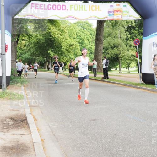 29.06.2025 - hella hamburg halbmarathon MichiJ http://msf.ph/oto/8192578 29.06.2025 10:19:58 Zwischen KM18-KM19 2689, 8190, 8318, 10270, 12049, 12691, 18422 meine-sportfotos.de