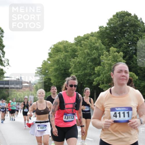 29.06.2025 - hella hamburg halbmarathon Jannik Wohlers http://msf.ph/oto/8192714 29.06.2025 10:24:22 Lombardsbrücke 1352, 1395, 2108, 2249, 2280, 2944, 3053, 3099, 3113, 3132, 4008, 4010, 4111, 4221, 4444, 5126, 5138, 5829, 5830, 6261, 6570, 10907, 11651, 11816, 11817, 12070, 12303, 14898, 15124, 15796, 15975, 17535, 18105 meine-sportfotos.de