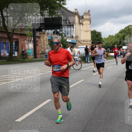 29.06.2025 - hella hamburg halbmarathon Yannick Fuchs http://msf.ph/oto/8193087 29.06.2025 10:44:06 20KM 1216, 1321, 2020, 2234, 2788, 3296, 3414, 3543, 3562, 3852, 3947, 4247, 4933, 5447, 5894, 5978, 6115, 6125, 6282, 7100, 7657, 8153, 8454, 8576, 8689, 8813, 8899, 8921, 9031, 9303, 9491, 9551, 9597, 9723, 10189, 10480, 11339, 11975, 12203, 12733, 13159, 13225, 13282, 13463, 13758, 13976, 14562, 14794, 14838, 15519, 15620, 15966, 16000, 16403, 16732, 16738, 16843, 16877, 16887, 17001, 17282, 17319, 17908, 18228, 18229, 18350, 18451, 18499, 18884, 18960 meine-sportfotos.de