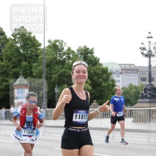 29.06.2025 - hella hamburg halbmarathon Jannik Wohlers http://msf.ph/oto/8193112 29.06.2025 10:24:25 Lombardsbrücke 1352, 2108, 2249, 2944, 3099, 3113, 4008, 4010, 4221, 4444, 5126, 6261, 10907, 11651, 11816, 11817, 14898, 15124, 15942, 15975, 17535, 18105, 18194, 18198 meine-sportfotos.de
