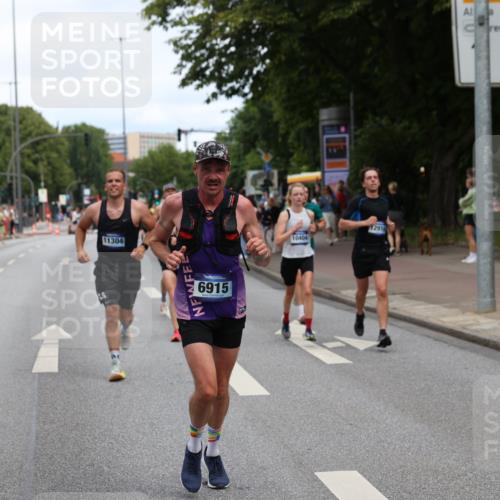 29.06.2025 - hella hamburg halbmarathon Yannick Fuchs http://msf.ph/oto/8193280 29.06.2025 10:31:20 20KM 1385, 1571, 2121, 3959, 5315, 5961, 6915, 7831, 8084, 8121, 9313, 10404, 10852, 11120, 11304, 11620, 11833, 12051, 12168, 12916, 13991, 14075, 16158, 17078, 17192, 17306, 17723, 18038, 18062, 18733 meine-sportfotos.de
