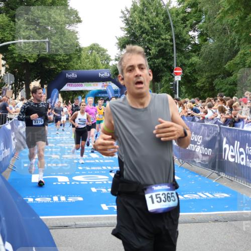 29.06.2025 - hella hamburg halbmarathon Zöllner http://msf.ph/oto/8193353 29.06.2025 10:45:14 Ziel 2270, 4997, 6054, 6375, 6575, 6819, 7087, 9302, 10313, 12783, 15365, 15636, 15651, 15760, 16513, 16685, 16689, 17120, 17960, 18346, 18718 meine-sportfotos.de