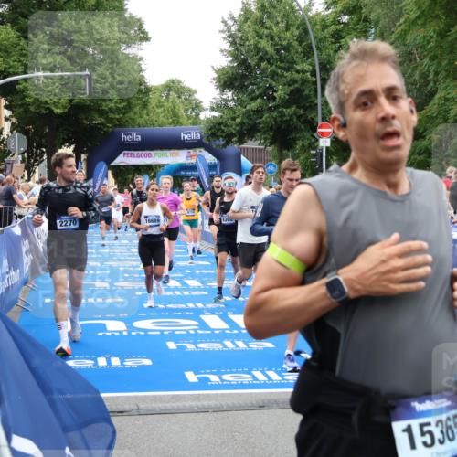 29.06.2025 - hella hamburg halbmarathon Zöllner http://msf.ph/oto/8193379 29.06.2025 10:45:15 Ziel 2270, 6054, 6375, 6575, 6819, 7087, 9302, 10313, 12783, 15636, 15651, 15741, 15760, 16513, 16685, 16689, 17120, 17960, 18346, 18718 meine-sportfotos.de
