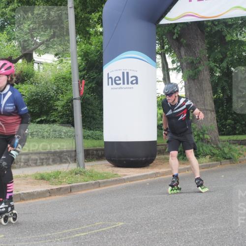 29.06.2025 - hella hamburg halbmarathon KatJ http://msf.ph/oto/8193557 29.06.2025 09:27:07 Zwischen KM18-KM19  meine-sportfotos.de