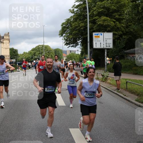29.06.2025 - hella hamburg halbmarathon Yannick Fuchs http://msf.ph/oto/8193572 29.06.2025 10:44:07 20KM 1216, 1321, 2020, 2234, 2788, 3296, 3414, 3543, 3562, 3852, 3947, 4247, 4933, 5447, 5894, 5978, 6115, 6125, 6282, 7100, 7657, 8153, 8454, 8576, 8689, 8813, 8899, 8921, 9031, 9303, 9491, 9551, 9597, 9723, 10189, 10480, 11339, 11975, 12203, 12235, 12733, 13159, 13225, 13282, 13463, 13758, 13976, 14562, 14794, 14838, 15519, 15620, 15966, 16000, 16403, 16732, 16738, 16843, 16877, 16887, 17001, 17282, 17319, 17908, 18228, 18229, 18350, 18451, 18499, 18884, 18960 meine-sportfotos.de