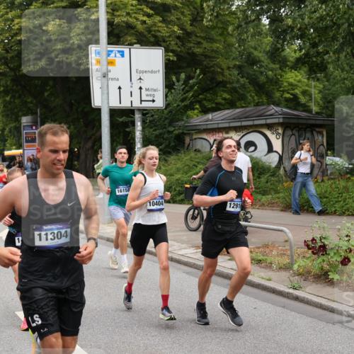 29.06.2025 - hella hamburg halbmarathon Yannick Fuchs http://msf.ph/oto/8193655 29.06.2025 10:31:22 20KM 1385, 1571, 2121, 3959, 5092, 5315, 5961, 6529, 6915, 7831, 8084, 8121, 9313, 10404, 10680, 10852, 11120, 11304, 11620, 11833, 12051, 12168, 12916, 13991, 14075, 16158, 17024, 17078, 17192, 17306, 17723, 18038, 18062, 18733 meine-sportfotos.de
