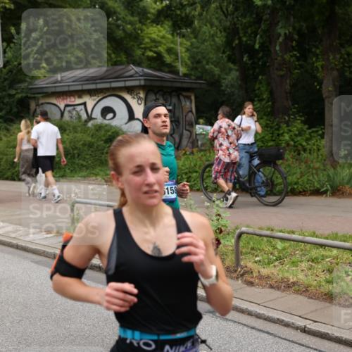 29.06.2025 - hella hamburg halbmarathon Yannick Fuchs http://msf.ph/oto/8193831 29.06.2025 10:31:23 20KM 1385, 1411, 1571, 2121, 3959, 5092, 5315, 5961, 6529, 6915, 7831, 8084, 8121, 9313, 10404, 10680, 11120, 11304, 11620, 11833, 12051, 12168, 12916, 13972, 13991, 14075, 16158, 17024, 17078, 17192, 17306, 17723, 18038, 18062, 18733 meine-sportfotos.de