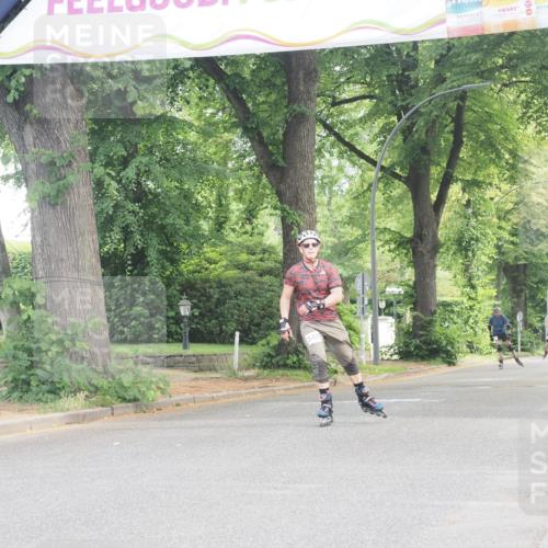 29.06.2025 - hella hamburg halbmarathon KatJ http://msf.ph/oto/8194139 29.06.2025 09:27:36 Zwischen KM18-KM19  meine-sportfotos.de