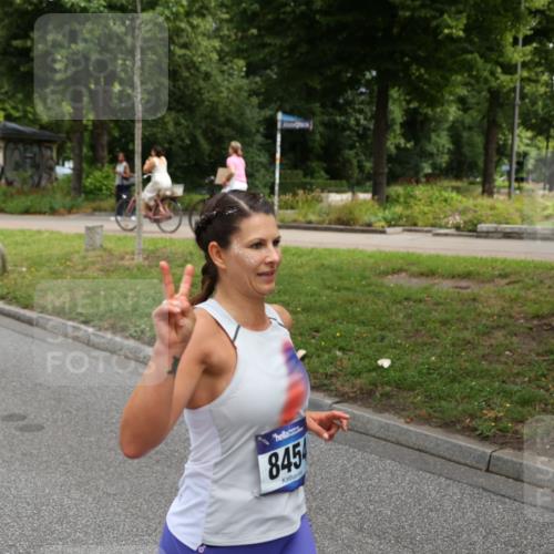 29.06.2025 - hella hamburg halbmarathon Yannick Fuchs http://msf.ph/oto/8194188 29.06.2025 10:44:09 20KM 1216, 1321, 2020, 2234, 2788, 3296, 3414, 3543, 3562, 3852, 3947, 4247, 4933, 5447, 5894, 5978, 6125, 6282, 7100, 7657, 8153, 8313, 8454, 8576, 8689, 8813, 8899, 8921, 9031, 9303, 9491, 9551, 9597, 9723, 10189, 10480, 11339, 11975, 12203, 12235, 12527, 12733, 13159, 13225, 13282, 13463, 13758, 13976, 14562, 14794, 14838, 15620, 15966, 16000, 16242, 16403, 16732, 16738, 16843, 16877, 16887, 17001, 17282, 17319, 18228, 18229, 18350, 18451, 18499, 18884 meine-sportfotos.de