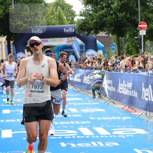 29.06.2025 - hella hamburg halbmarathon Zöllner http://msf.ph/oto/8194335 29.06.2025 10:35:10 Ziel 4740, 7628, 7972, 8901, 11559, 14069, 16963, 16964, 17022 meine-sportfotos.de
