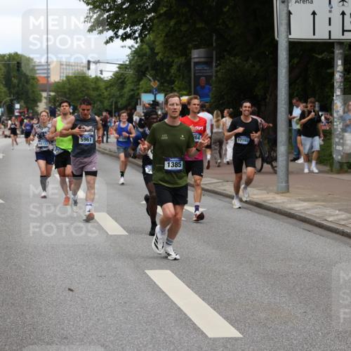 29.06.2025 - hella hamburg halbmarathon Yannick Fuchs http://msf.ph/oto/8194492 29.06.2025 10:31:32 20KM 1385, 1411, 1571, 3959, 4865, 5003, 5092, 5315, 5961, 6529, 7482, 7831, 8084, 8121, 8362, 9296, 9313, 10680, 10738, 11120, 11833, 13972, 15261, 16523, 17024, 17192, 17306, 17658, 17723, 18038, 18062, 18384, 18733, 18824 meine-sportfotos.de