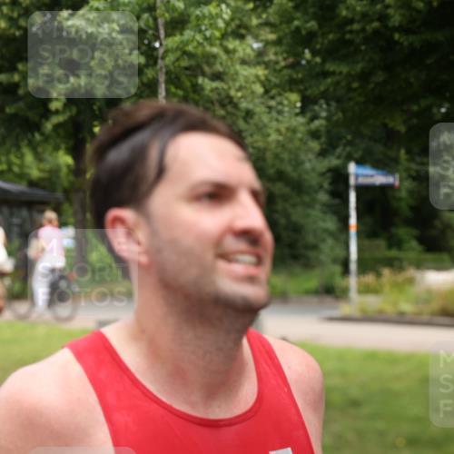 29.06.2025 - hella hamburg halbmarathon Yannick Fuchs http://msf.ph/oto/8194545 29.06.2025 10:44:10 20KM 1216, 1321, 2020, 2234, 2788, 3296, 3414, 3543, 3562, 3852, 3947, 4247, 4933, 5447, 5894, 5978, 6125, 6282, 7100, 7657, 8153, 8313, 8454, 8576, 8689, 8813, 8899, 8921, 9031, 9303, 9491, 9551, 10480, 10750, 11339, 11975, 12203, 12235, 12527, 12733, 13159, 13225, 13282, 13463, 13758, 13812, 13976, 14562, 14794, 15620, 15966, 16000, 16242, 16403, 16732, 16843, 16877, 16887, 17001, 17282, 17319, 18228, 18229, 18350, 18451, 18499, 18884 meine-sportfotos.de