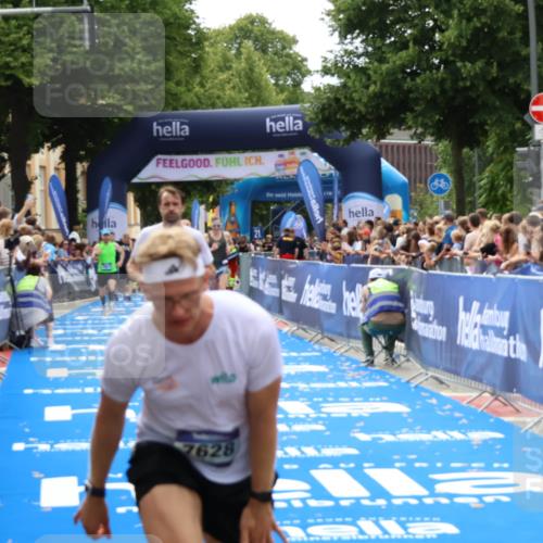29.06.2025 - hella hamburg halbmarathon Zöllner http://msf.ph/oto/8194993 29.06.2025 10:35:17 Ziel 4740, 7628, 7867, 12514, 13798, 15415, 15773, 17022 meine-sportfotos.de