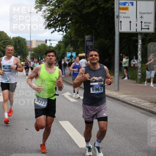 29.06.2025 - hella hamburg halbmarathon Yannick Fuchs http://msf.ph/oto/8195187 29.06.2025 10:31:35 20KM 1385, 1411, 1571, 3959, 4860, 4865, 5003, 5092, 5307, 5315, 5961, 6123, 6529, 7310, 7482, 7831, 8084, 8121, 8362, 9178, 9296, 9313, 10680, 10738, 11120, 11833, 13972, 14691, 15261, 15939, 16523, 17024, 17192, 17306, 17658, 17723, 18038, 18062, 18384, 18733, 18824 meine-sportfotos.de