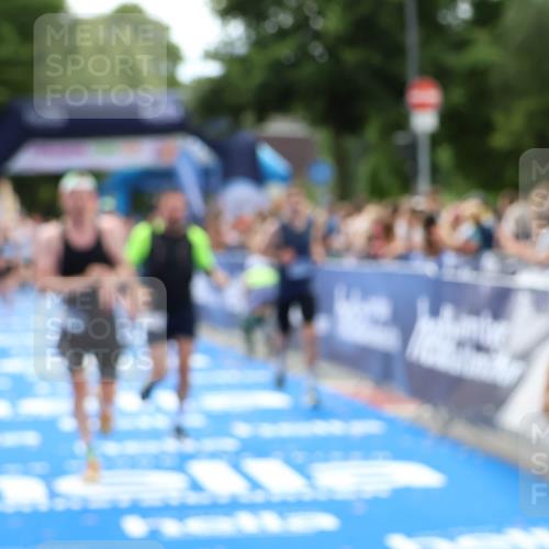 29.06.2025 - hella hamburg halbmarathon Zöllner http://msf.ph/oto/8195243 29.06.2025 10:35:24 Ziel 4944, 7867, 10877, 11898, 13798, 14789, 15390, 15701, 15773, 15931 meine-sportfotos.de
