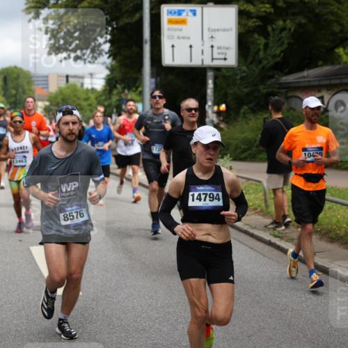 29.06.2025 - hella hamburg halbmarathon Yannick Fuchs http://msf.ph/oto/8195619 29.06.2025 10:44:17 20KM 1119, 1216, 1321, 1399, 1630, 2020, 2234, 2788, 3296, 3414, 3852, 3947, 4127, 4247, 4933, 5447, 5894, 6125, 6282, 8153, 8313, 8576, 8657, 8689, 8899, 8921, 9031, 9303, 9551, 10371, 10480, 10750, 11455, 11975, 12203, 12235, 12527, 12733, 13225, 13282, 13463, 13609, 13758, 13812, 14562, 14794, 15620, 16000, 16242, 16403, 16732, 16806, 16887, 17247, 17282, 17319, 18228, 18229, 18451, 18499, 18657, 18658, 18884 meine-sportfotos.de