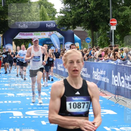 29.06.2025 - hella hamburg halbmarathon Zöllner http://msf.ph/oto/8196091 29.06.2025 10:35:30 Ziel 1344, 1889, 4050, 10771, 10877, 11898, 15390, 15701, 15931, 15959, 16811, 19022 meine-sportfotos.de