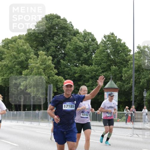 29.06.2025 - hella hamburg halbmarathon Jannik Wohlers http://msf.ph/oto/8196128 29.06.2025 10:24:40 Lombardsbrücke 1740, 2000, 3920, 3961, 3963, 4008, 4010, 7778, 8083, 9573, 11400, 11921, 14649, 15153, 15679, 15942, 17185, 17954, 18194, 18198 meine-sportfotos.de