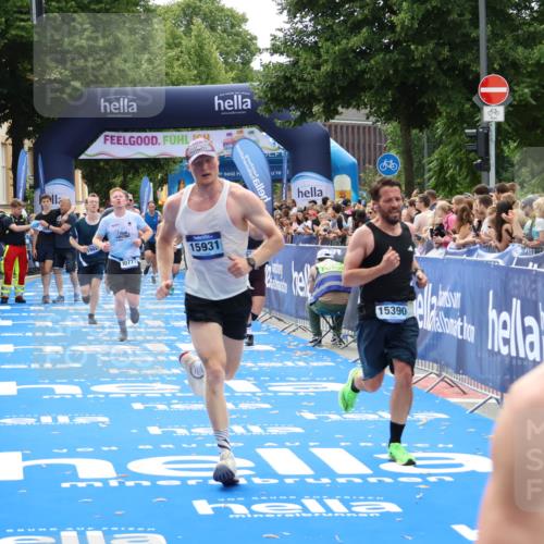 29.06.2025 - hella hamburg halbmarathon Zöllner http://msf.ph/oto/8196150 29.06.2025 10:35:31 Ziel 1344, 1889, 4050, 10771, 15390, 15931, 15959, 16695, 16811, 19022 meine-sportfotos.de
