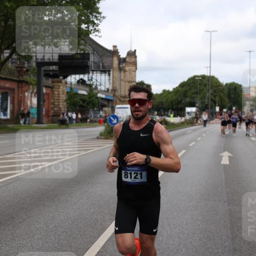 29.06.2025 - hella hamburg halbmarathon Yannick Fuchs http://msf.ph/oto/8196154 29.06.2025 10:31:37 20KM 1385, 1411, 1571, 3959, 4860, 4865, 5003, 5092, 5307, 5315, 5961, 6123, 6529, 7310, 7482, 7831, 8084, 8121, 8362, 9178, 9296, 9313, 10680, 10738, 11120, 11833, 13972, 14459, 14691, 14934, 15261, 15939, 16523, 17024, 17192, 17306, 17658, 17723, 18038, 18062, 18384, 18733, 18824 meine-sportfotos.de