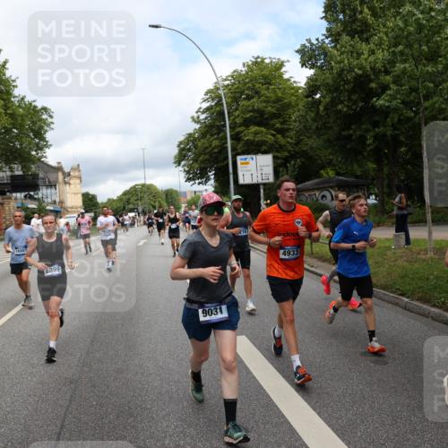 29.06.2025 - hella hamburg halbmarathon Yannick Fuchs http://msf.ph/oto/8196273 29.06.2025 10:44:21 20KM 1119, 1216, 1321, 1399, 1507, 1630, 2020, 2234, 2788, 3296, 3852, 3947, 4127, 4247, 4933, 5447, 5894, 6125, 6282, 7176, 8153, 8313, 8576, 8657, 8689, 8899, 8921, 9031, 9303, 10371, 10480, 10750, 11356, 11455, 11607, 11975, 12203, 12235, 12527, 12624, 12733, 13282, 13463, 13609, 13758, 13812, 14257, 14562, 14794, 15620, 15803, 15950, 16000, 16242, 16716, 16732, 16806, 16887, 17247, 17282, 17319, 18066, 18228, 18229, 18370, 18451, 18499, 18657, 18658, 18811, 18884 meine-sportfotos.de