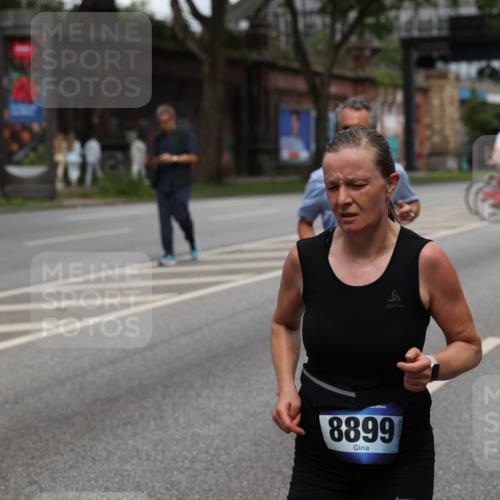29.06.2025 - hella hamburg halbmarathon Yannick Fuchs http://msf.ph/oto/8196408 29.06.2025 10:44:22 20KM 1119, 1216, 1321, 1399, 1507, 1630, 2020, 2234, 2788, 3296, 3852, 3947, 4127, 4247, 4933, 5447, 5894, 6125, 6282, 7176, 8153, 8313, 8576, 8657, 8689, 8899, 8921, 9031, 9303, 10371, 10480, 10750, 11356, 11455, 11607, 11975, 12235, 12527, 12624, 12733, 13282, 13463, 13609, 13758, 13812, 14257, 14562, 14794, 15803, 15950, 16000, 16242, 16716, 16732, 16806, 16887, 17247, 17282, 17319, 18066, 18228, 18229, 18370, 18451, 18499, 18657, 18658, 18811, 18884 meine-sportfotos.de