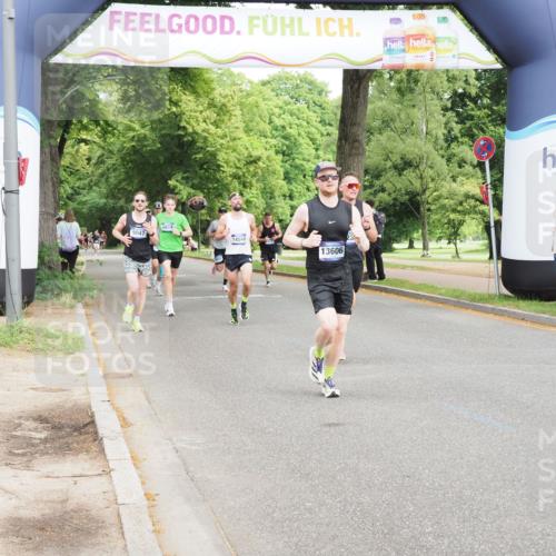 29.06.2025 - hella hamburg halbmarathon MichiJ http://msf.ph/oto/8196575 29.06.2025 10:20:50 Zwischen KM18-KM19 9047, 12232, 13606, 15835, 18102, 19118 meine-sportfotos.de