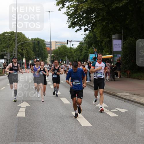 29.06.2025 - hella hamburg halbmarathon Yannick Fuchs http://msf.ph/oto/8196659 29.06.2025 10:31:41 20KM 1385, 1411, 2767, 4860, 4865, 5003, 5092, 5307, 5315, 5961, 6123, 6529, 7310, 7482, 8084, 8121, 8362, 9178, 9296, 9914, 10680, 10738, 11833, 13141, 13854, 13972, 14387, 14459, 14691, 14934, 15178, 15261, 15939, 16523, 17024, 17125, 17192, 17306, 17658, 17723, 18038, 18062, 18384, 18733, 18824 meine-sportfotos.de