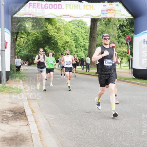 29.06.2025 - hella hamburg halbmarathon MichiJ http://msf.ph/oto/8196677 29.06.2025 10:20:50 Zwischen KM18-KM19 9047, 12232, 13606, 15835, 18102, 19118 meine-sportfotos.de