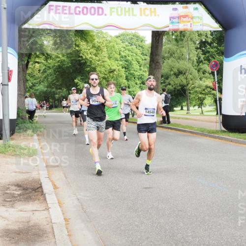 29.06.2025 - hella hamburg halbmarathon MichiJ http://msf.ph/oto/8196816 29.06.2025 10:20:51 Zwischen KM18-KM19 9047, 12232, 13606, 14548, 18102 meine-sportfotos.de