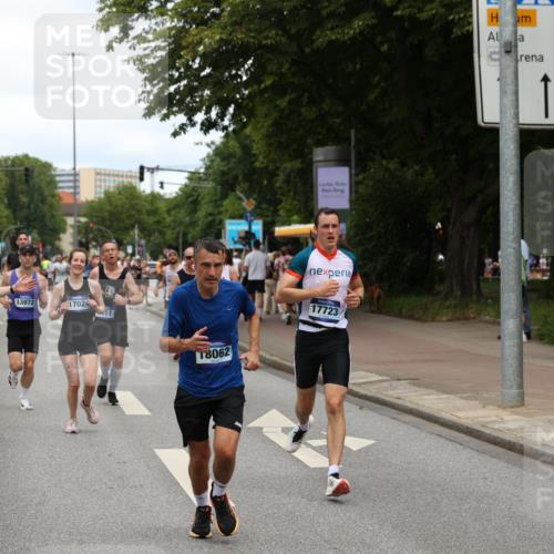 29.06.2025 - hella hamburg halbmarathon Yannick Fuchs http://msf.ph/oto/8196874 29.06.2025 10:31:41 20KM 1385, 1411, 2767, 4860, 4865, 5003, 5092, 5307, 5315, 5961, 6123, 6529, 7310, 7482, 8084, 8121, 8362, 9178, 9296, 9914, 10680, 10738, 11833, 13141, 13854, 13972, 14387, 14459, 14691, 14934, 15178, 15261, 15939, 16523, 17024, 17125, 17192, 17306, 17658, 17723, 18038, 18062, 18384, 18733, 18824 meine-sportfotos.de