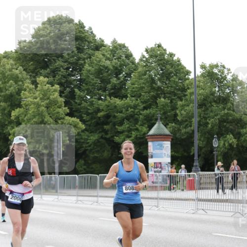 29.06.2025 - hella hamburg halbmarathon Jannik Wohlers http://msf.ph/oto/8196902 29.06.2025 10:24:44 Lombardsbrücke 1627, 1740, 2000, 3920, 3961, 3963, 5564, 5814, 7778, 8083, 8962, 9573, 9927, 11400, 11921, 14086, 14649, 15153, 15679, 15942, 17185, 17954, 18194, 18198 meine-sportfotos.de